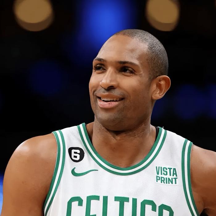 湖人签下艾顿之后，又签约霍福德，勇士没中锋咋办啊?